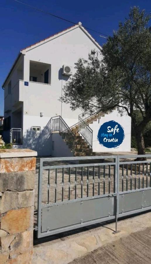 Apartmani Lomar Stari Grad  Dış mekan fotoğraf