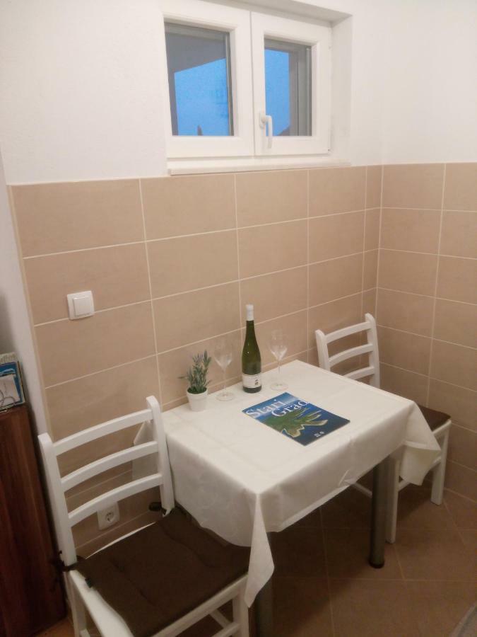 Apartmani Lomar Stari Grad  Dış mekan fotoğraf
