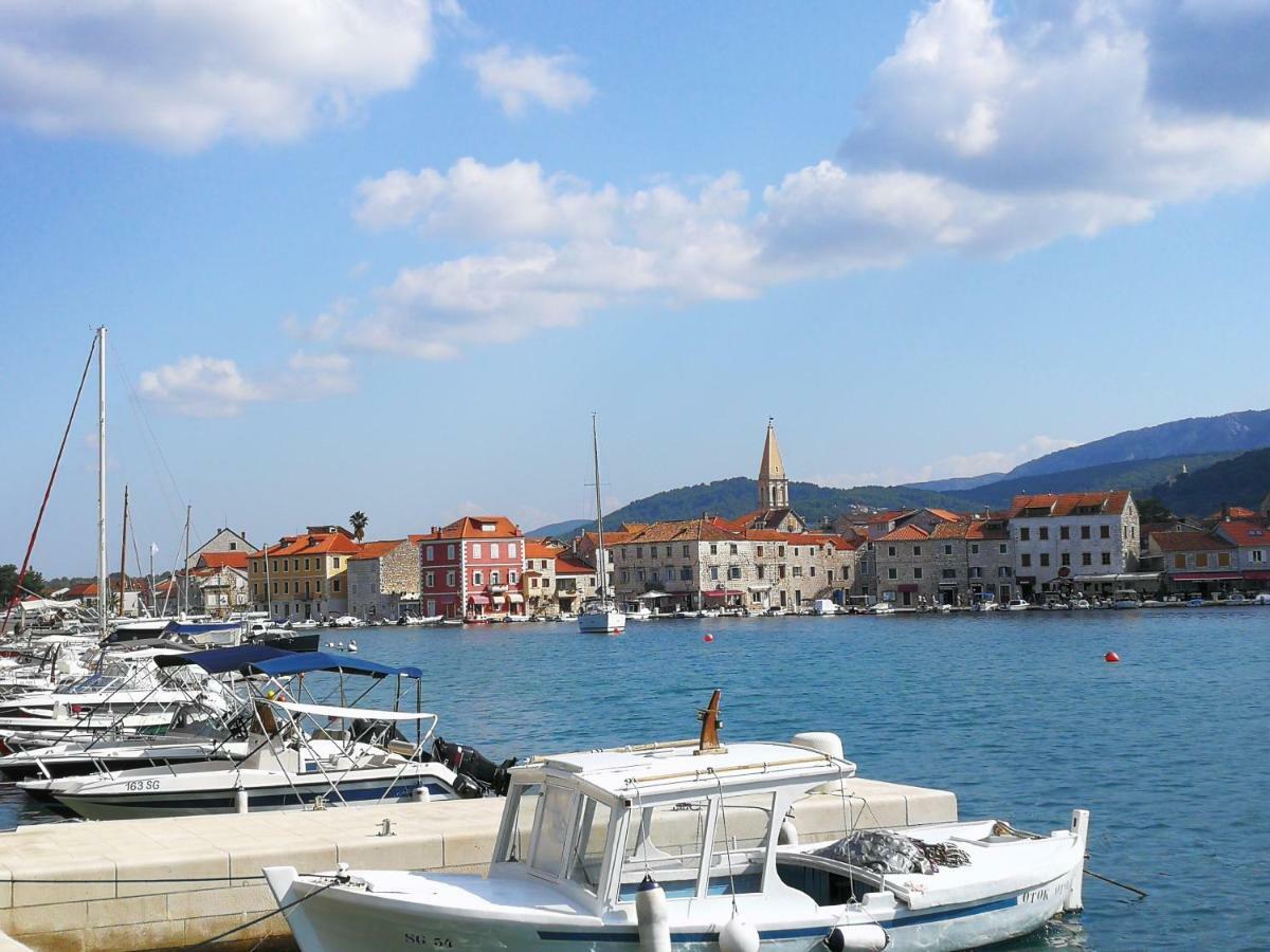 Apartmani Lomar Stari Grad  Dış mekan fotoğraf